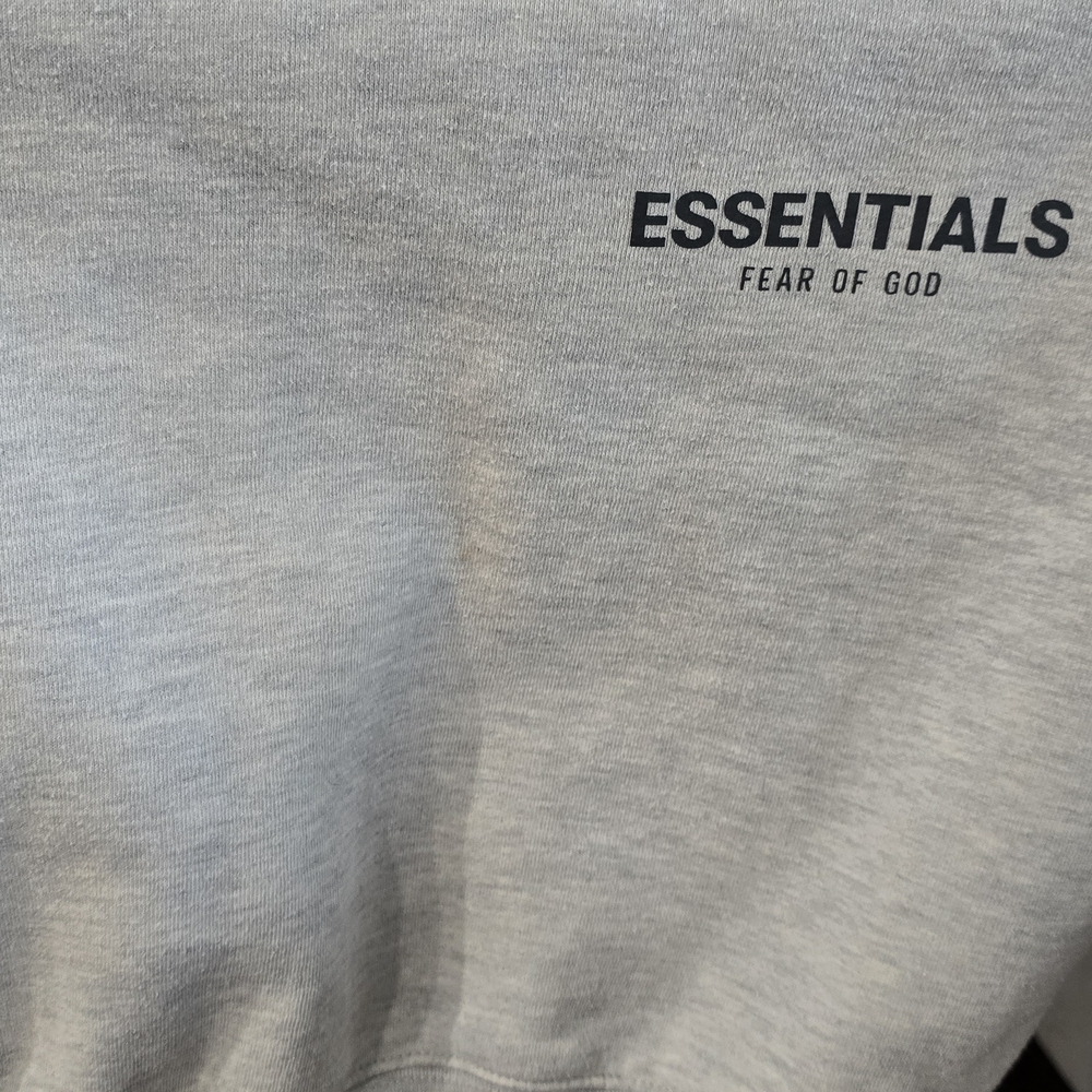 Unisex Kids Fear of God Essentials Heather Gray Sweatshirt Size 6/7